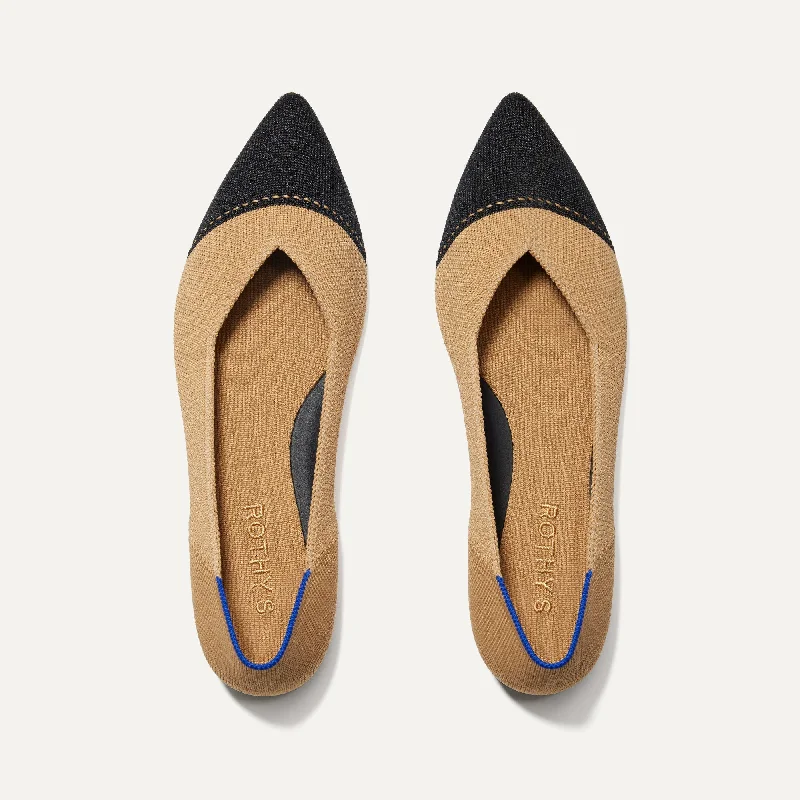 Elegant and sophisticated women's shoes for opera nightsThe Point II - Camel Captoe