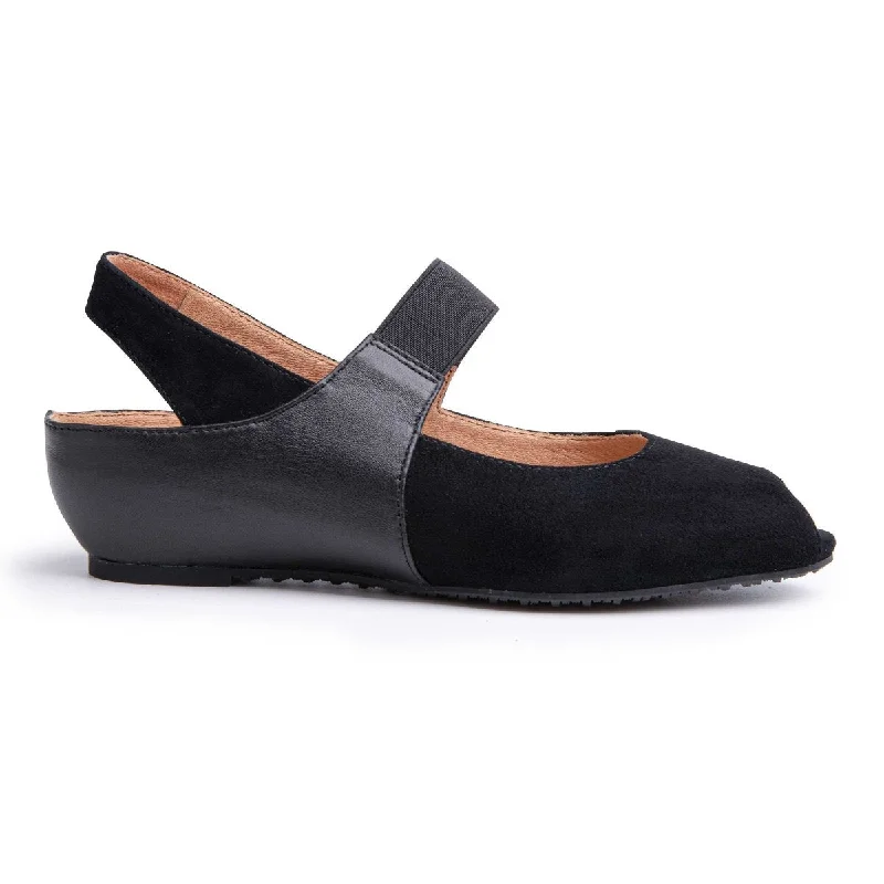 Chic and trendy women's shoes for the officeYes Women's Paula Black Suede