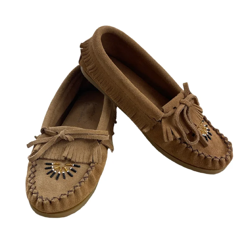 Elegant and classic women's shoes for bridal partiesWomen's Leather Fringed Moccasins Mocha Suede Elegant and classic women's shoes for bridal partiesWomen's Leather Fringed Moccasins Mocha Suede