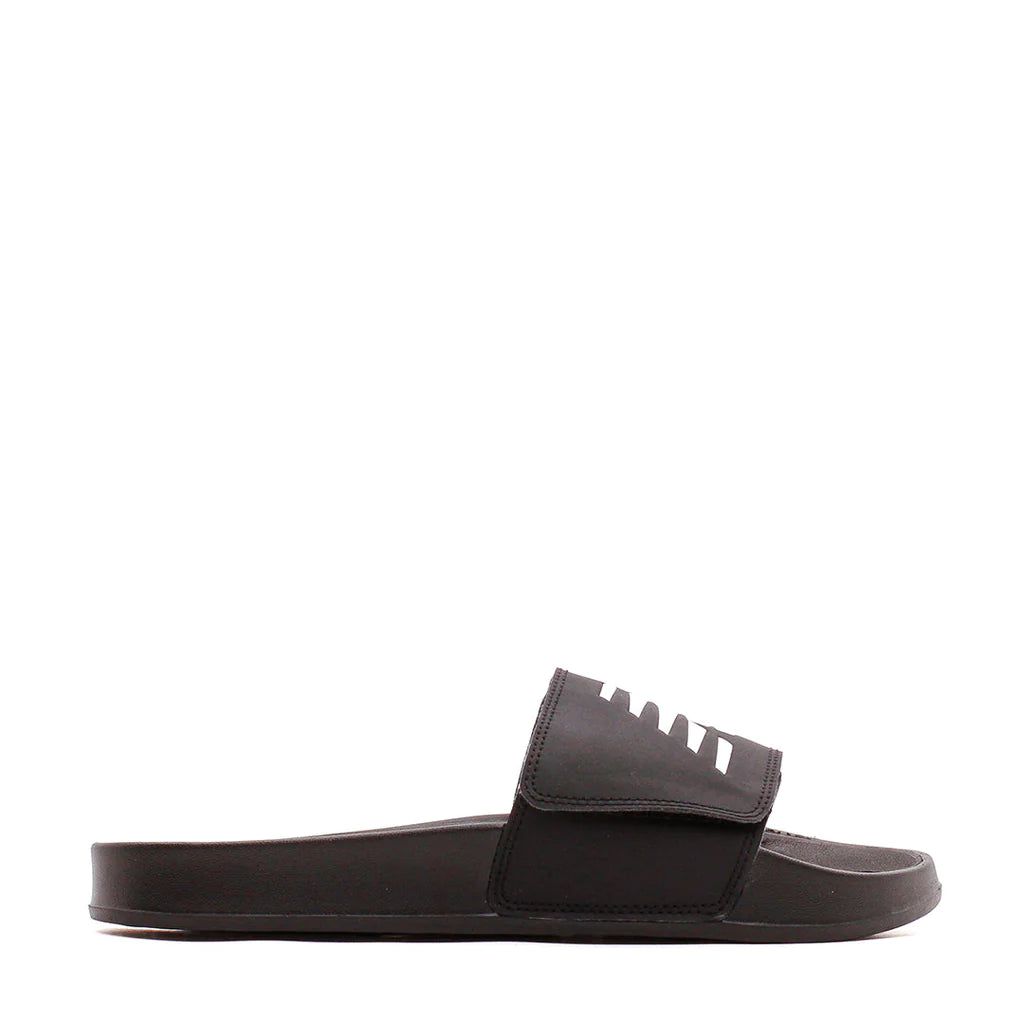 Luxurious and comfortable women's shoe options for special occasions200v2 Adjustable Black/White Luxurious and comfortable women's shoe options for special occasions200v2 Adjustable Black/White