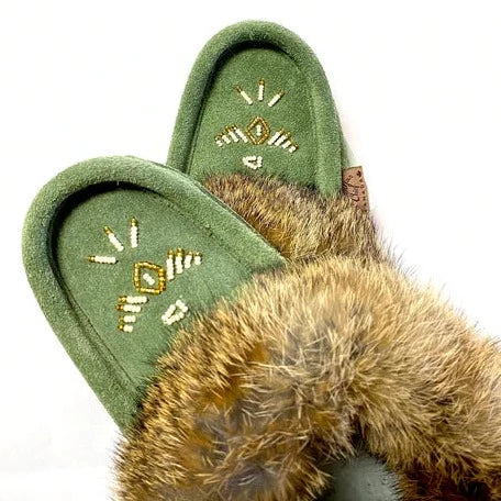Chic and trendy women's shoe fashionsWomen's Rabbit Fur Thunderbird Beaded Moccasins Forest Green Chic and trendy women's shoe fashionsWomen's Rabbit Fur Thunderbird Beaded Moccasins Forest Green