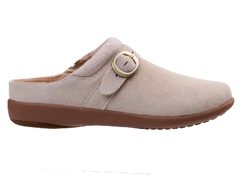 Chic and trendy women's shoes for the officeAshley Suede