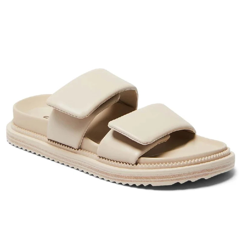 Chic and minimalist women's footwear trendsBahamas Slide in Nude Smooth