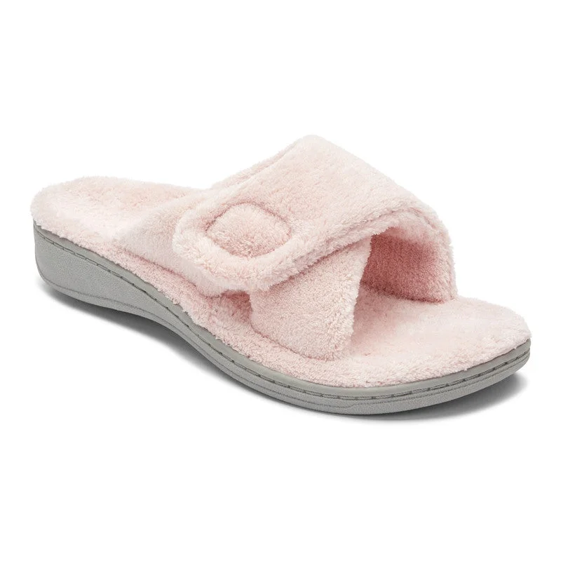 Flattering and stylish women's shoes for wide feetIndulge/Relax Pink