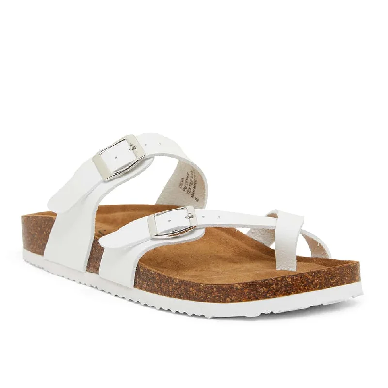Timeless classic women's shoe designsDeva Sandal in White Smooth