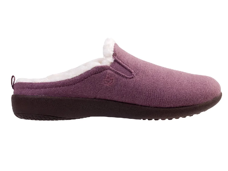 Elegant and sophisticated women's shoes for any formal eventDundee Slipper