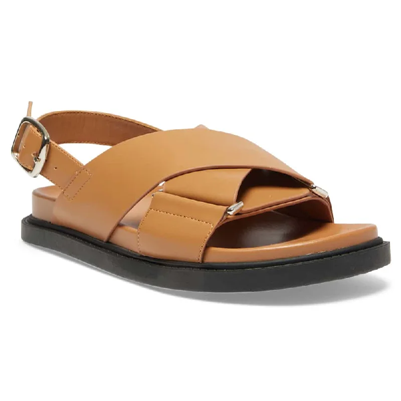 Practical and functional women's footwear solutionsFabian Sandal in Tan Smooth