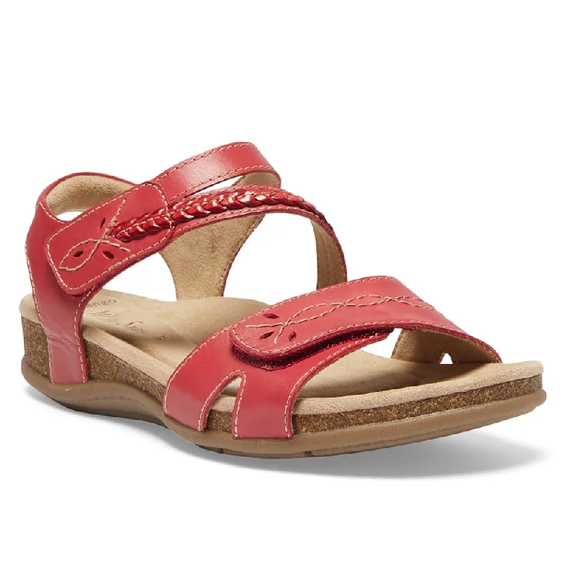 Durable and reliable women's shoesFandango Sandal in Red Leather