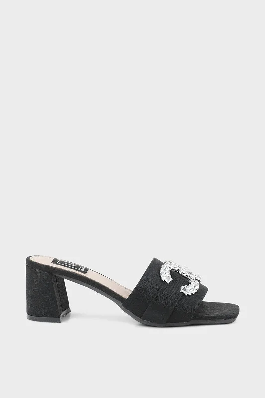 Fashion-forward and trendy women's shoe stylesFormal Slip On IF0019-Black