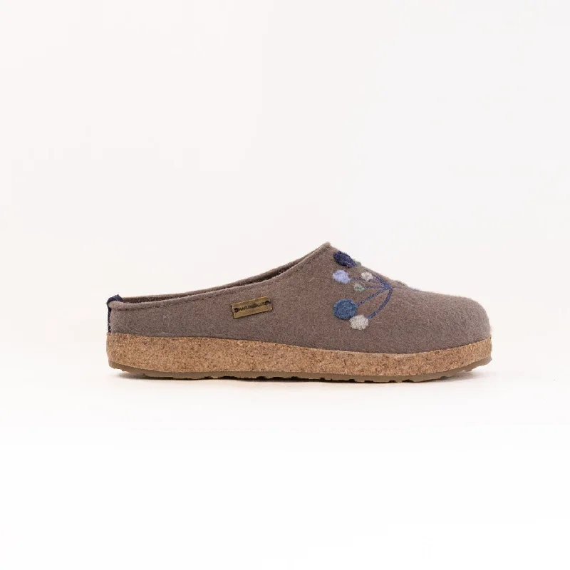 Fashion-forward and trendy women's shoe stylesHaflinger Amaya (Women's) - Truffle