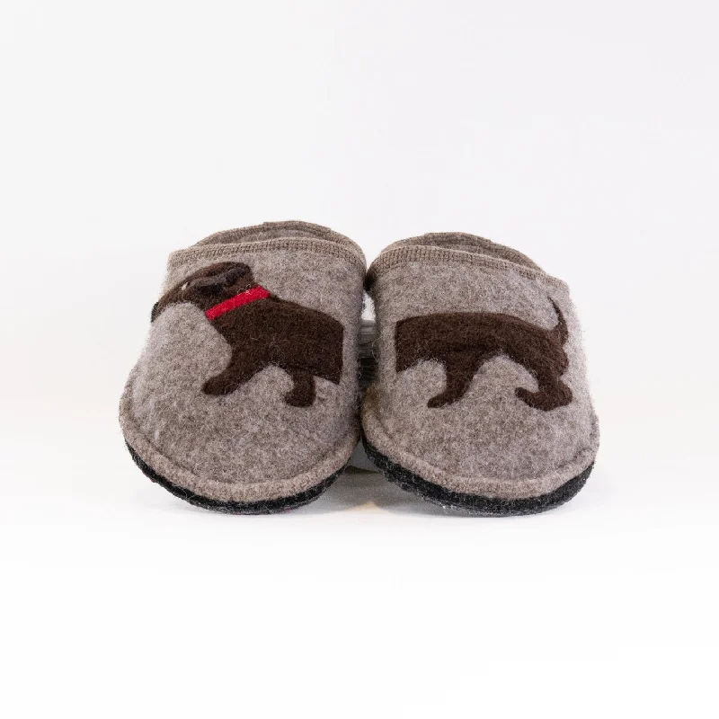 Stylish and comfortable women's shoes for long days at workHaflinger Doggy (Women's) - Earth Stylish and comfortable women's shoes for long days at workHaflinger Doggy (Women's) - Earth
