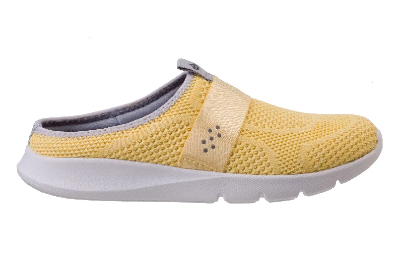 Comfy and stylish women's shoes for flat feetHalsey Slide Seasonal