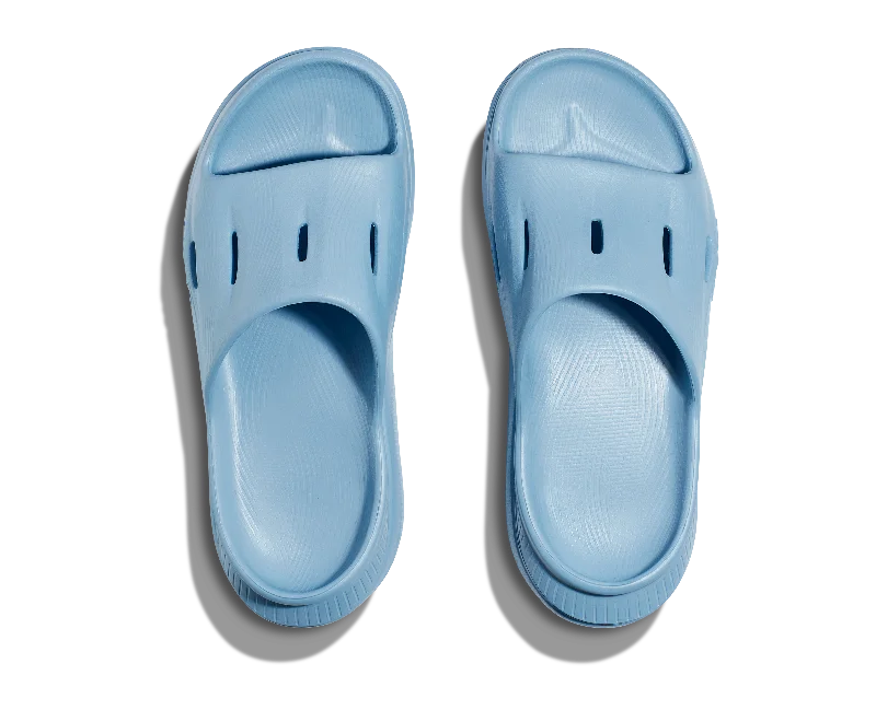 Versatile and stylish women's shoes for everyday chicHOKA ORA RECOVERY WOMEN