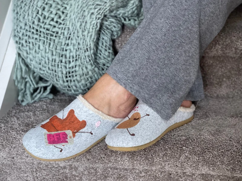 Elegant and sophisticated women's shoes for dinner datesHot Potatoes Grundhof