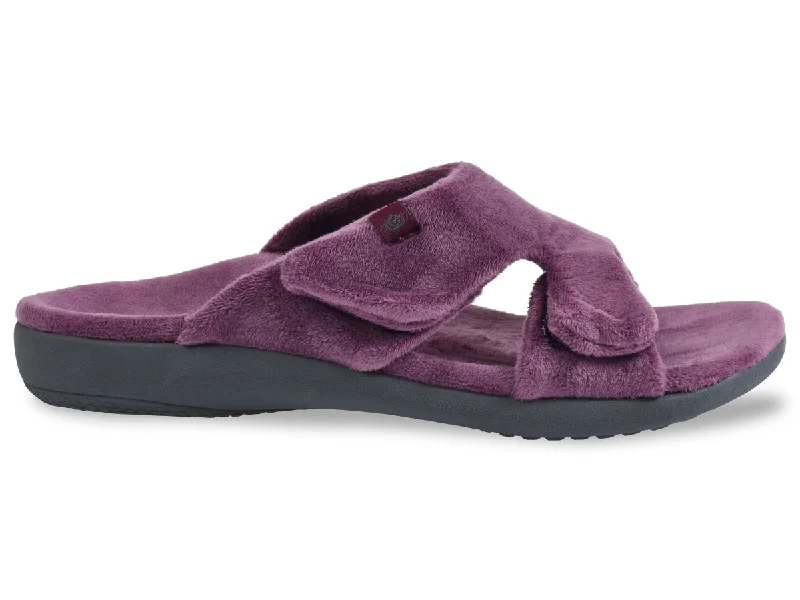 Classy and elegant women's shoes for formal eventsKholo Visa Slipper