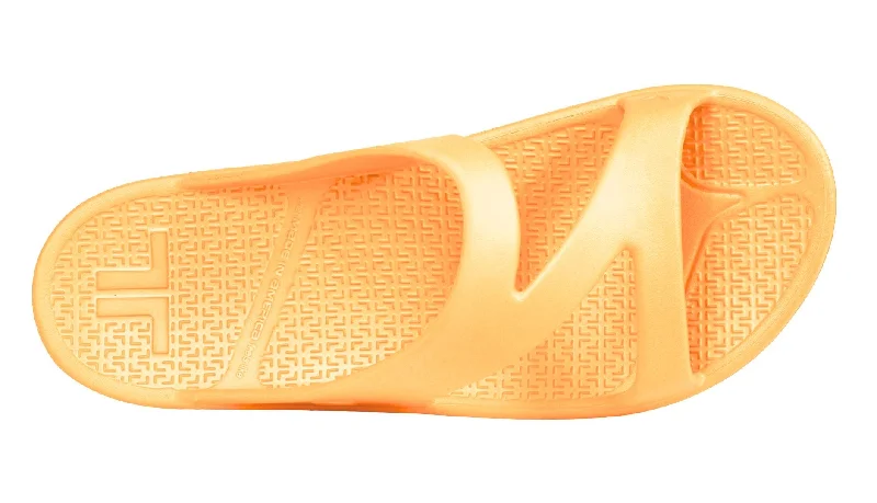 Timeless and elegant women's shoe classicsOrange Pearl