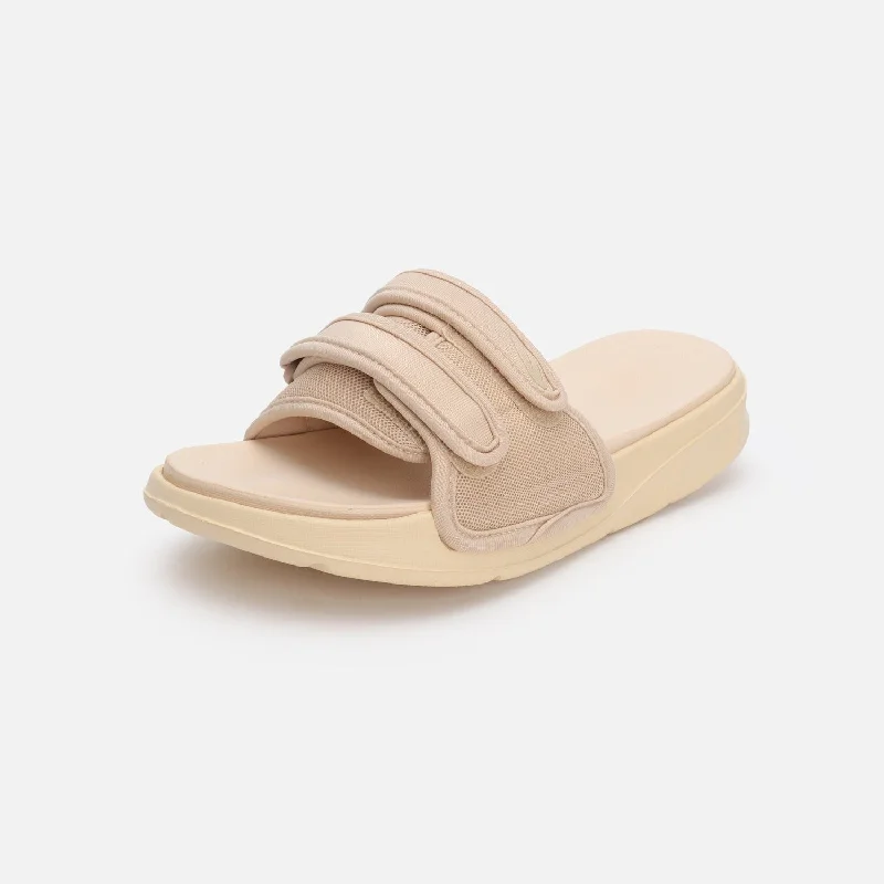 Chic and trendy women's shoe fashionsPACE SLIDER L