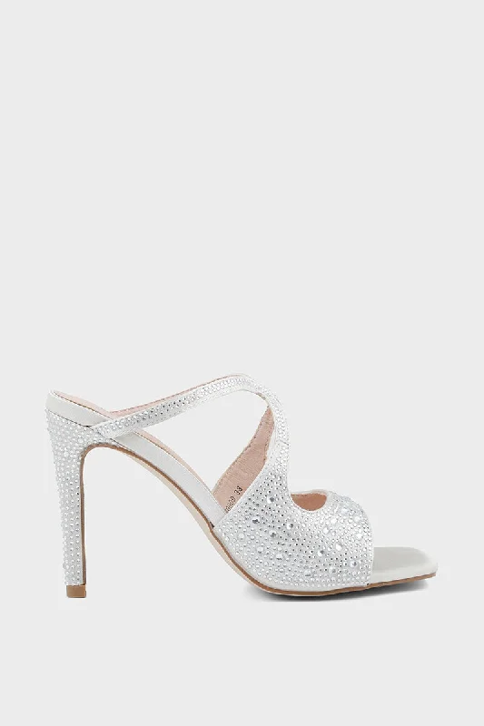 Bold and striking women's shoe fashionsParty Wear Slip On IP0009-Ivory