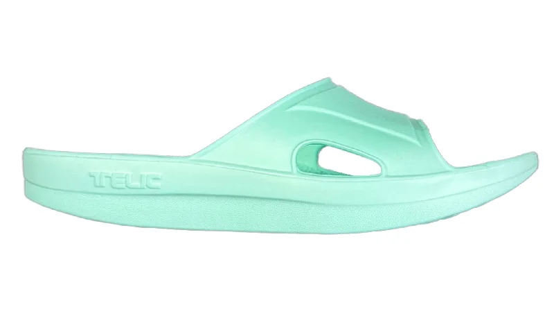Durable and stylish women's shoes for outdoor activitiesSeafoam Pearl