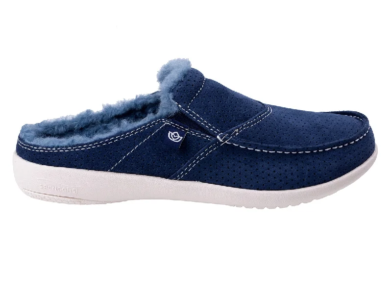 Elegant and sophisticated women's shoes for any formal eventSiesta Plush Slide