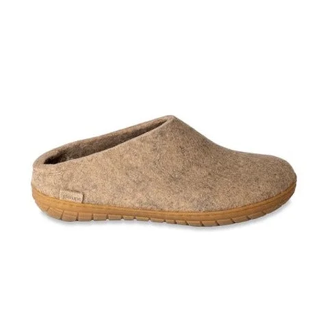 Vibrant and colorful women's shoe collectionsSlip On Sand (Rubber)
