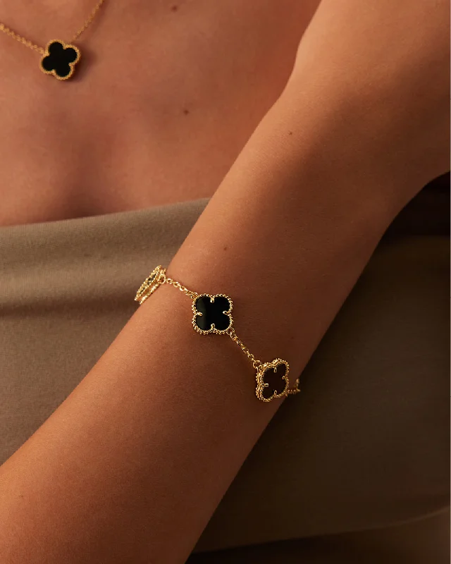 Chic and stylish women's shoes that complement every outfit and occasioVENETIA BRACELET - BLACK-GOLD
