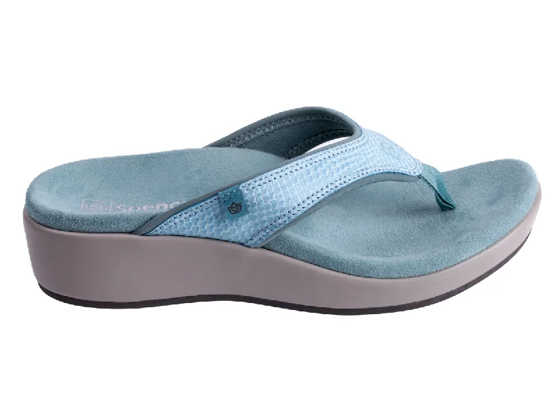 Fashion-forward and trendy women's shoe stylesWeekend Wedge