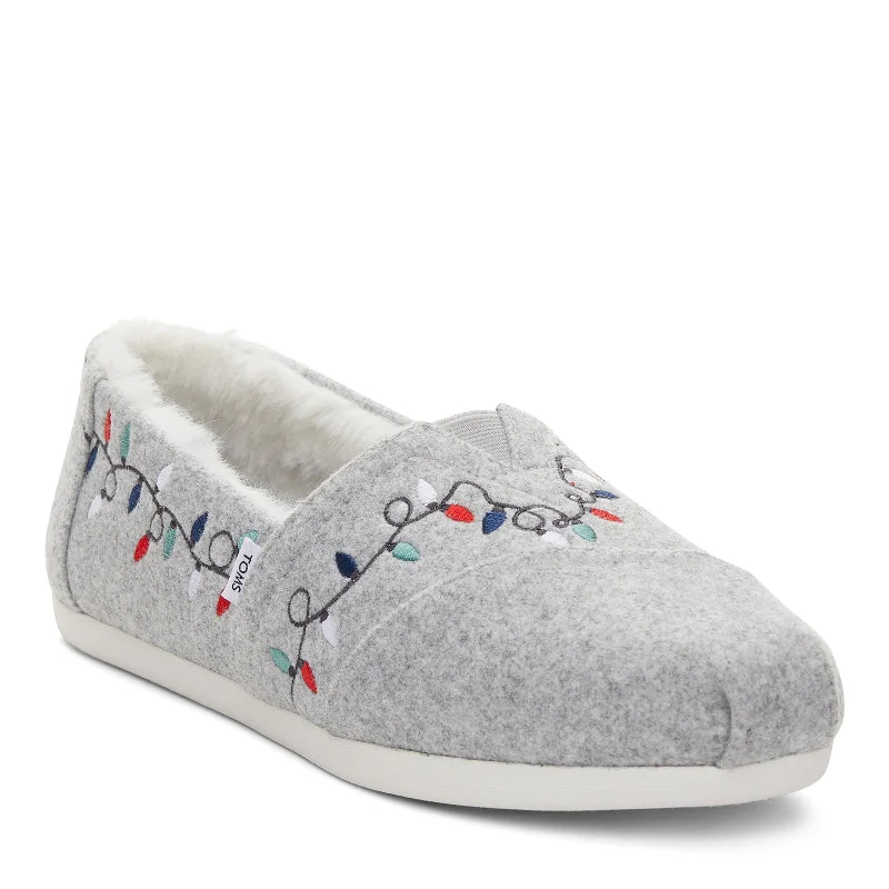 Practical and stylish women's shoes for travelWomen's TOMS, Alpargata Slip-On