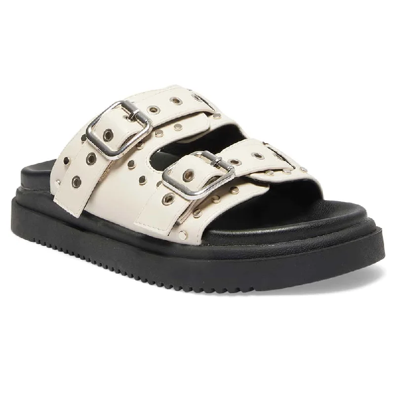 Chic and stylish women's shoes for garden partiesZora Sandal in Beige Smooth