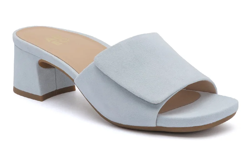 Elegant and sophisticated women's shoe stylesAvenue Slide Metatarsal