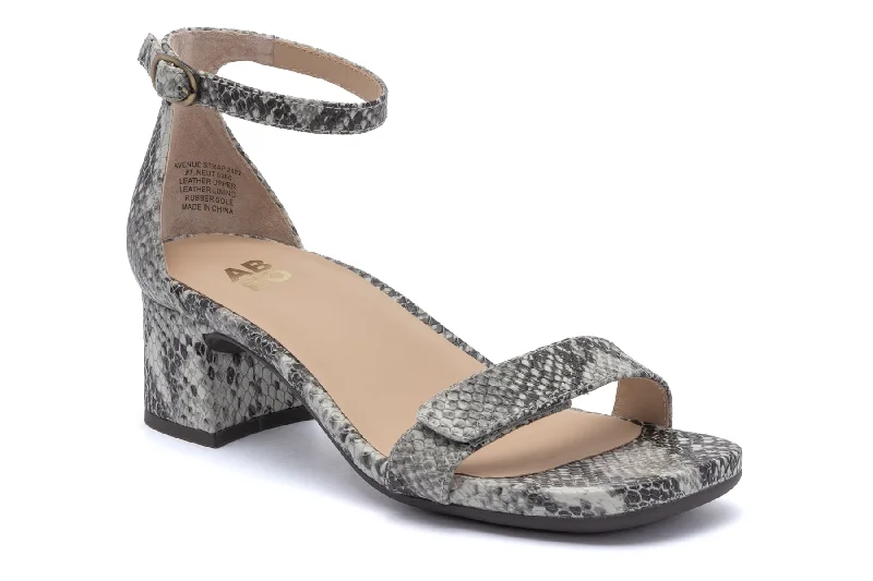 Elegant and sophisticated women's shoes for mature womenAvenue Strap