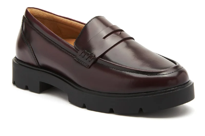 Timeless classic women's shoe designsBoulevard Loafer