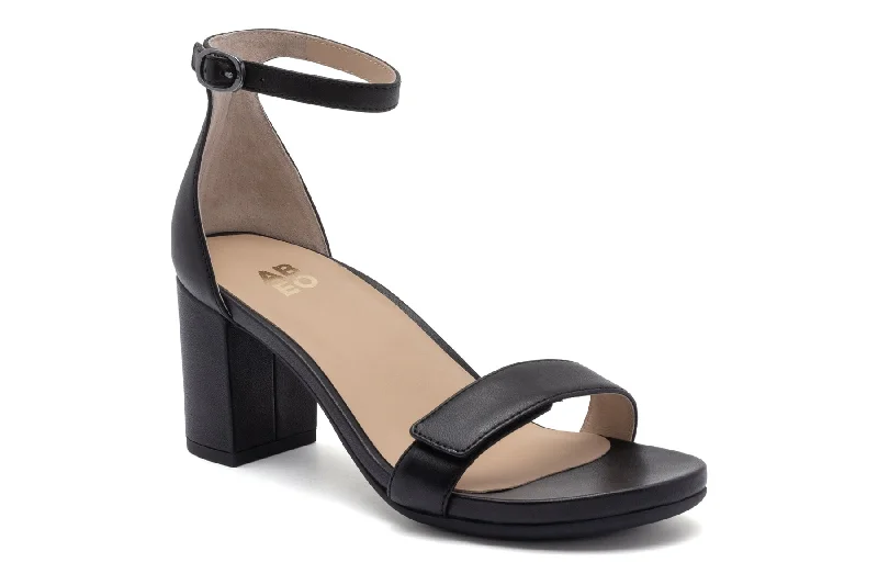 Bold and colorful women's shoes for making a statementTempo Strap