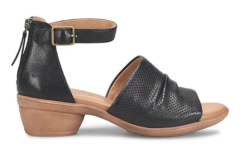 Comfy and stylish women's shoes for flat feetNewnan