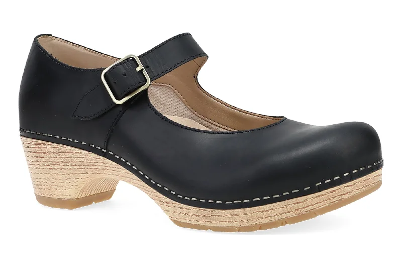 Chic and stylish women's shoes for garden partiesLilah