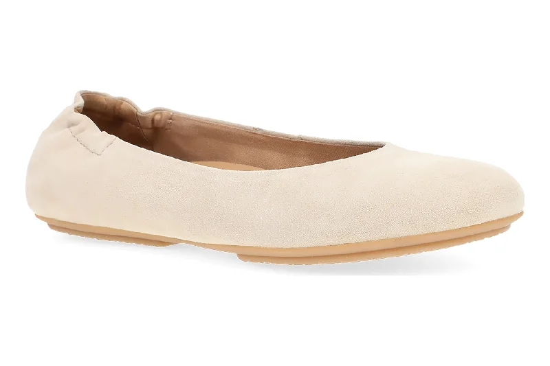 Timeless and elegant women's shoe classicsMollie