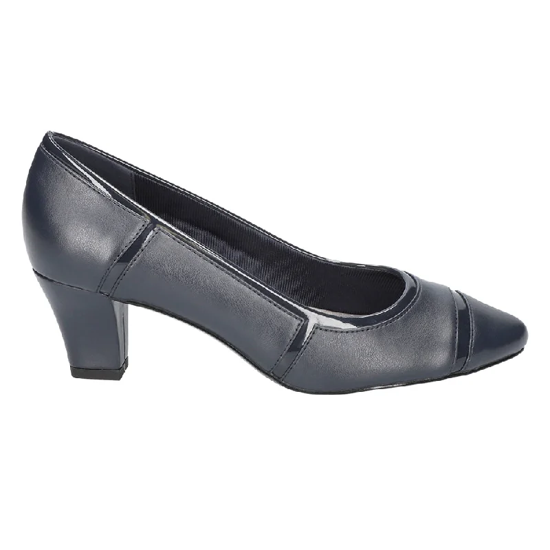 Feminine and romantic women's shoe designsDatia Block Heel Pointed Toe Pumps