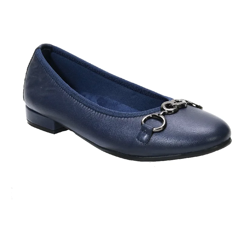 Elegantly stylish women's shoesOmega