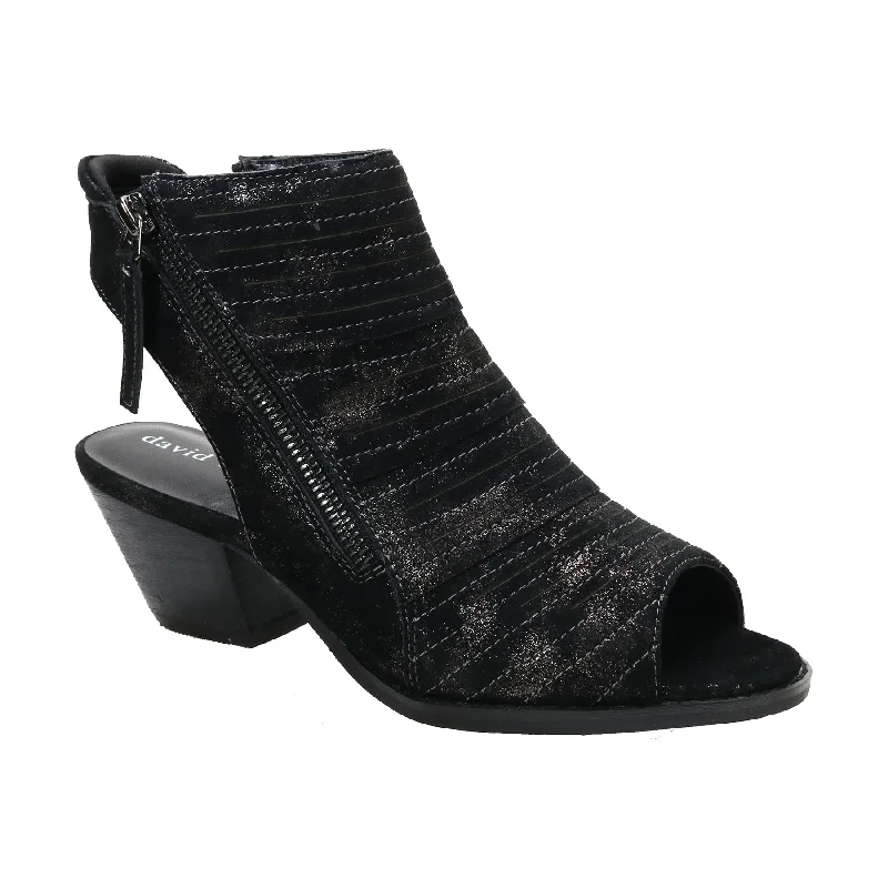 Feminine and romantic women's shoe designsSideview