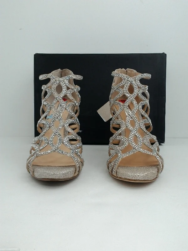 Flattering and stylish women's shoes for wide feetINC Women's Sharee2Gld Stiletto Sandal Size 6.5