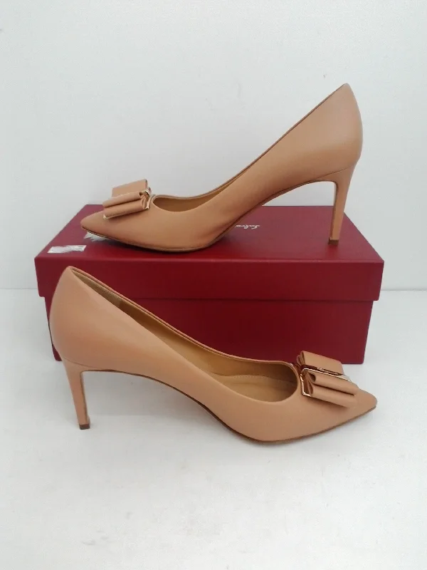 Bold and unique women's shoes for fashion-forward individualsSalvatore Ferragamo Womem's Heel Zeri Pumps New Blush Nappa Calf, Leather,  Size 9 M