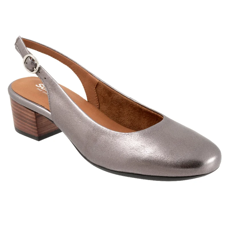 Comfy and casual women's shoes for the weekendLargo