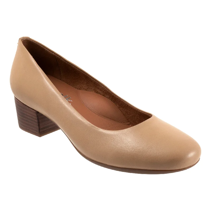 Chic and stylish women's shoes for fashion-conscious womenLynn
