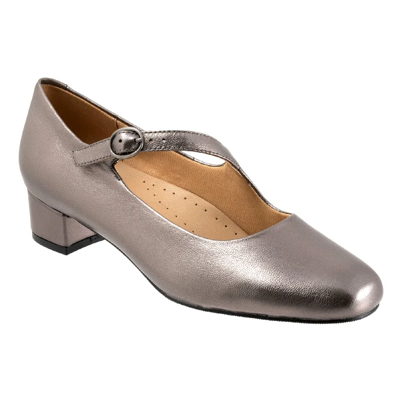 Elegant and refined women's shoe designsDesna