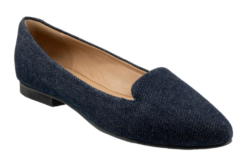 Classic and timeless women's footwear choicesHarlowe